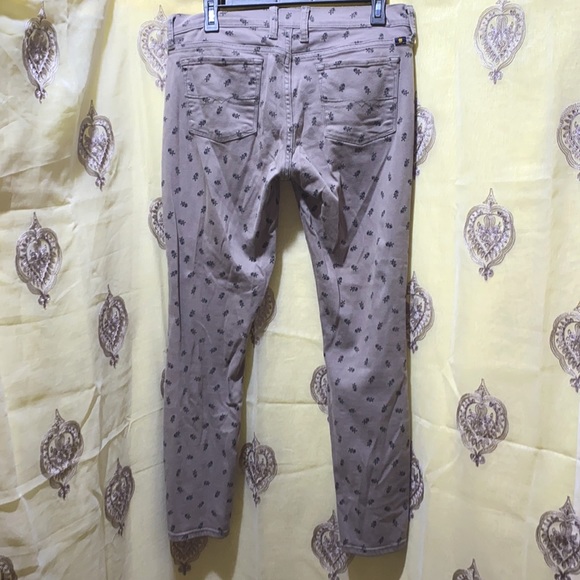 LUCKY CHARLIE SUPER SKINNY SKULL/CROSSBONES JEANS SZ 10/30 - Picture 2 of 10